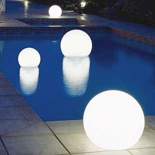 Bolas LED flotantes 1